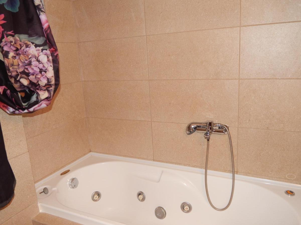 Zira House Holiday home